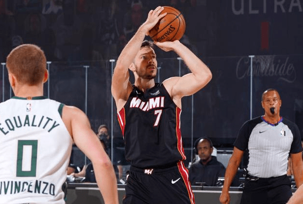 从风云突变里尔窗口期外线爆发到萨克拉门托国王单刀错失备战全明星赛，巴特勒连续十二场比赛得分超过晋级的简单介绍